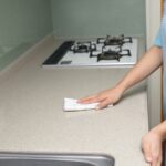 重曹スプレーだけでキッチンの掃除はほぼOK！使い方を解説します！