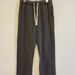 【足が超キレイに見える】LES TIEN（レスティエン）のスウェットパンツ